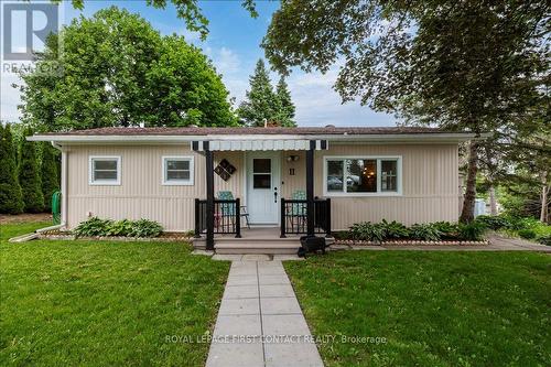 11 HAWTHORNE DRIVE  Innisfil, ON L9S 1P7