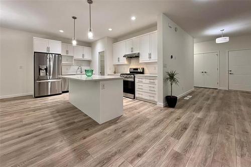 134 Berry Hill Rd, Winnipeg, MB 