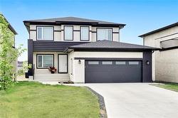 134 Berry Hill RD  Winnipeg, MB R3Y 2A6