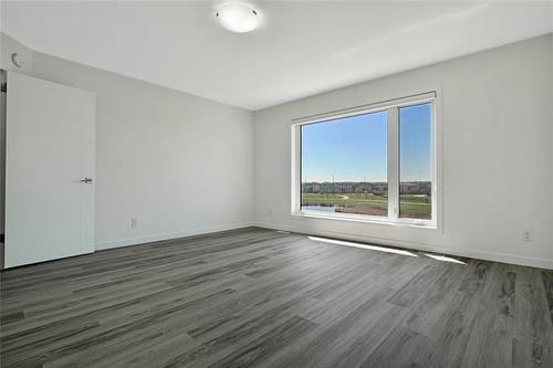 134 Berry Hill Rd, Winnipeg, MB 