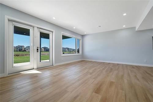 134 Berry Hill Rd, Winnipeg, MB 