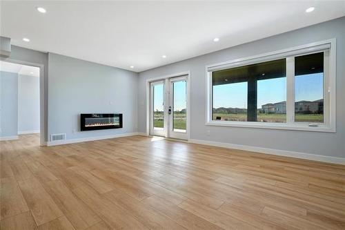 134 Berry Hill Rd, Winnipeg, MB 