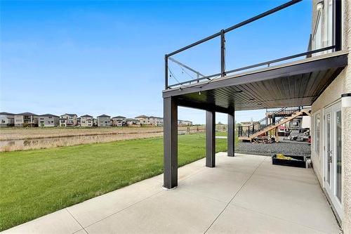 134 Berry Hill Rd, Winnipeg, MB 