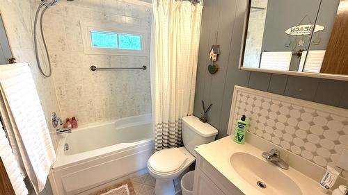 1441 11Th Avenue, Fernie, BC 