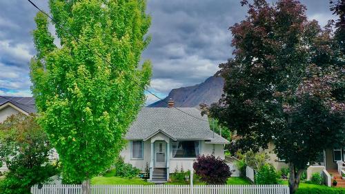 960 Nicola Street  Kamloops, BC V2C 2R9