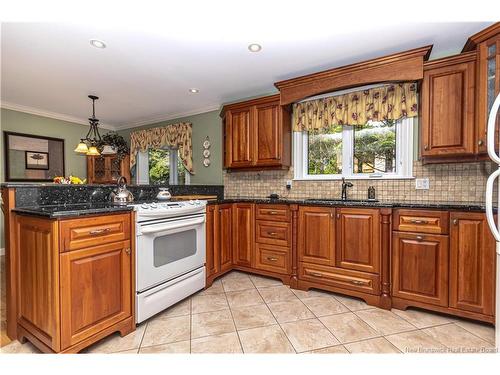 5 Grant St, Fredericton, NB 