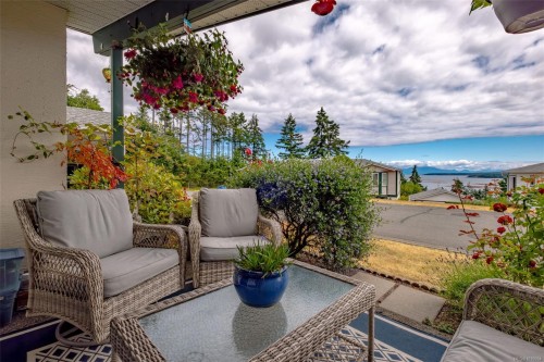 185 Bowlsby St, Nanaimo, BC 