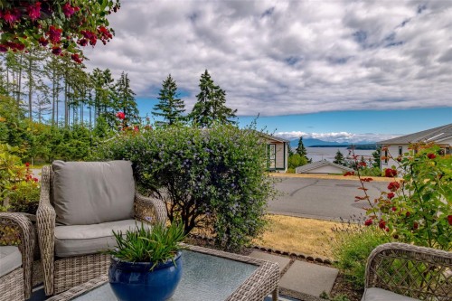 185 Bowlsby St, Nanaimo, BC 