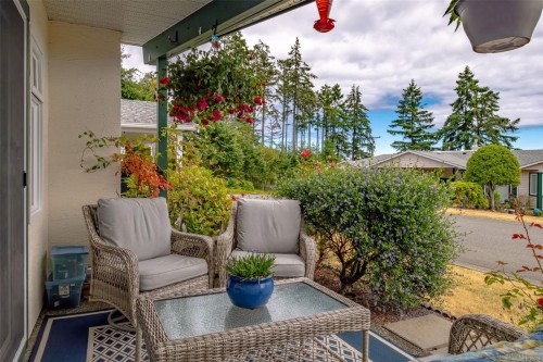 185 Bowlsby St, Nanaimo, BC 