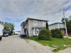 871  - 877 11e Avenue  Senneterre - Ville, QC J0Y 2M0