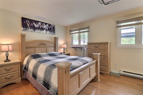Bedroom - 191 Rue Perron, Saint-David-De-Falardeau, QC 