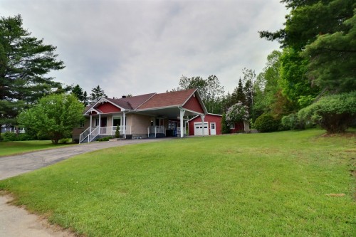 Front of Structure - 191 Rue Perron, Saint-David-De-Falardeau, QC 