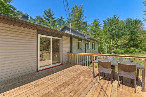 Balcon - 64 Ch. De La Forêt, Pontiac, QC 