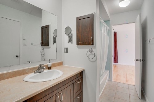 Bathroom - 33-125 Av. Des Jonquilles, Gatineau (Hull), QC 