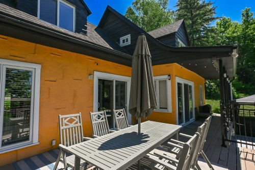 Patio - 3755 Rue Rolland, Sainte-Adèle, QC 