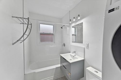 Salle de bains - 6652 13E Avenue, Montréal (Rosemont/La Petite-Patrie), QC 