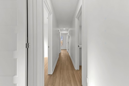 Boudoir - 3-855 Rue Sherbrooke, Montréal (Lachine), QC 