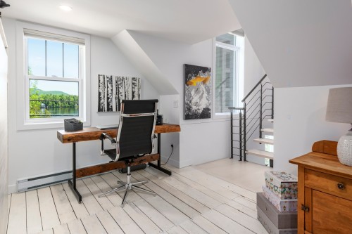 Bureau - 732 Rue Main, Ayer'S Cliff, QC 
