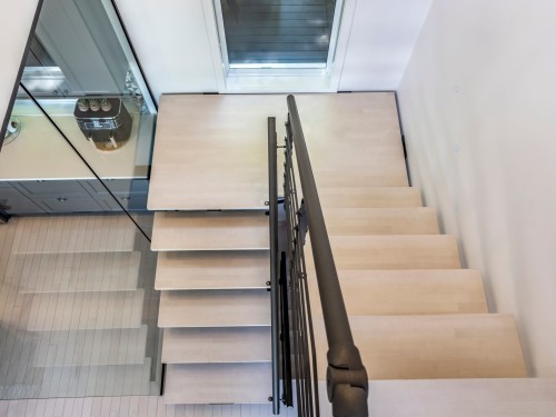 Escalier - 732 Rue Main, Ayer'S Cliff, QC 