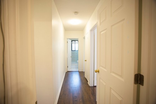 Mud Room - 2368 Ch. Fulton, Mont-Royal, QC 