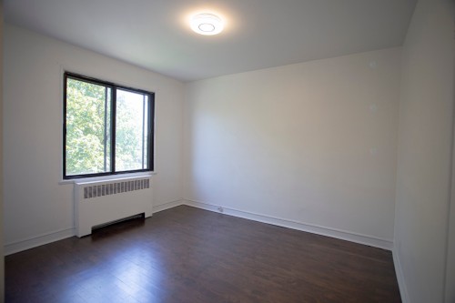 Master Bedroom - 2368 Ch. Fulton, Mont-Royal, QC 