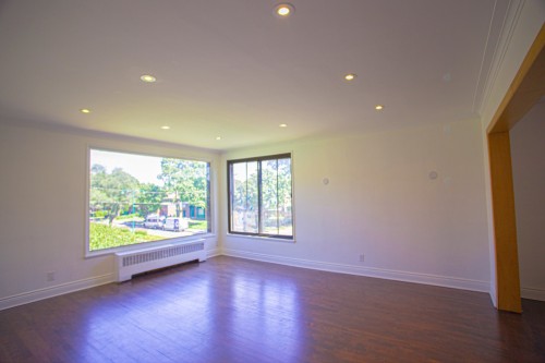 Living Room - 2368 Ch. Fulton, Mont-Royal, QC 