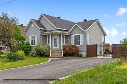 230 Rue Anne-Marie Napierville, QC J0J 1L0