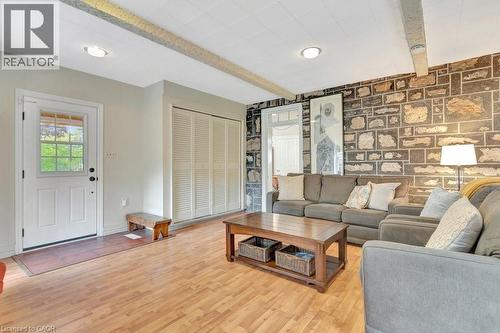 142 Glenmorris Street, Cambridge, ON 