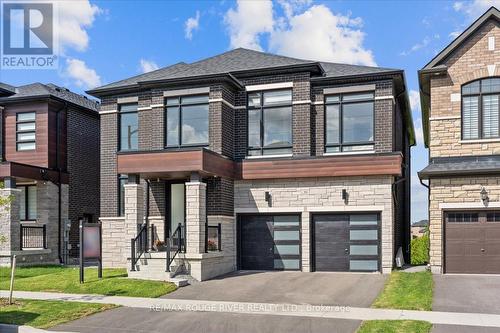 39 ARMILIA PLACE  Whitby, ON L1P 0P8