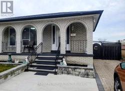 BASEMENT - 221 BEECHGROVE DRIVE Toronto, ON M1E 3Z7