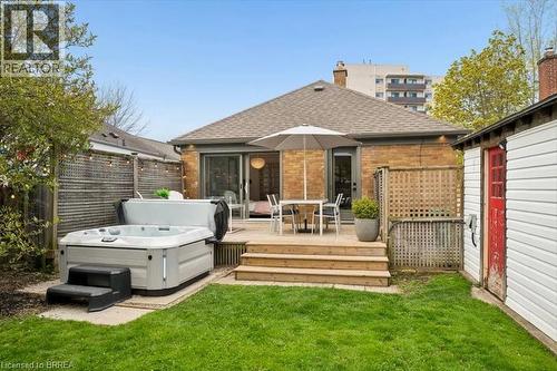 256 Bowman Street, Waterloo, ON 