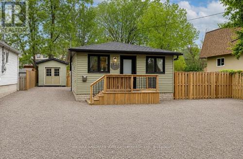 19 METRO ROAD S  Georgina, ON L4P 1V7