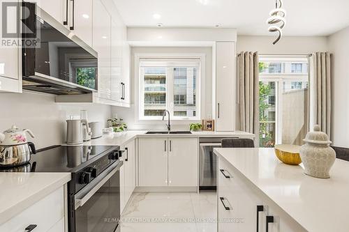 21 - 21 Galleria Parkway, Markham, ON 