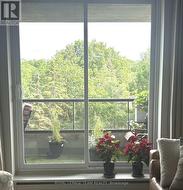 Full bloom from balcony - 