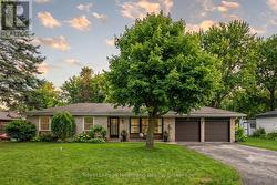 156 JOHN STREET N Minto, ON N0G 1Z0
