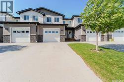 406 940 Bradley STREET Moose Jaw, SK S6H 3M4