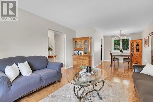 2123 Blue Jay Crescent, Ottawa, ON 