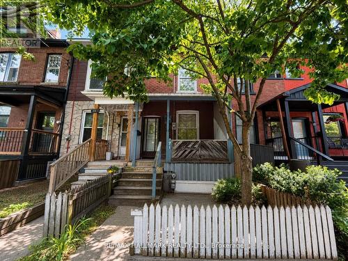 71 BOULTON AVENUE  Toronto, ON M4M 2J4