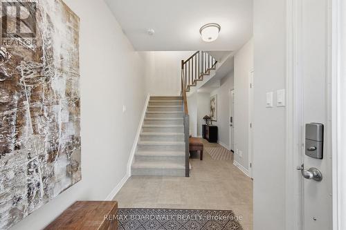 543 Labrador Crescent, Ottawa, ON - Indoor Photo Showing Other Room