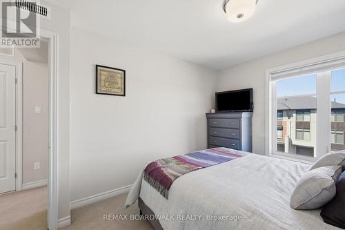 543 Labrador Crescent, Ottawa, ON - Indoor Photo Showing Bedroom