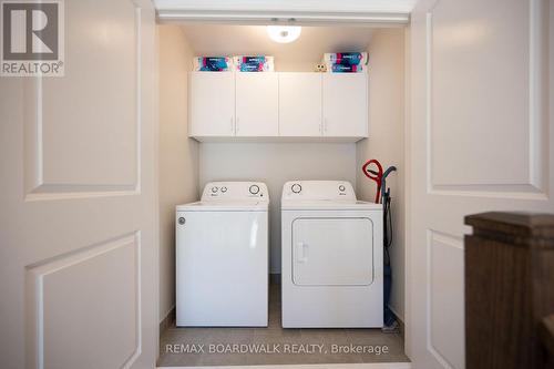543 Labrador Crescent, Ottawa, ON - Indoor Photo Showing Laundry Room