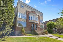 8 - 1204 SHILLINGTON AVENUE  Ottawa, ON K1Z 7Z4