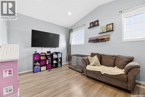 526 Beckett Crescent, Saskatoon, SK 