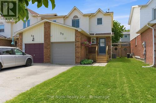 32 POMEROY STREET  Clarington (Bowmanville), ON L1C 4R5