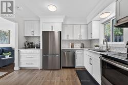 170 WILLOW ROAD Guelph (Junction/Onward Willow), ON N1H 1W8