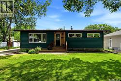129 McKee CRESCENT  Regina, SK S4S 5N7