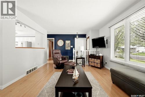 129 Mckee Crescent, Regina, SK 