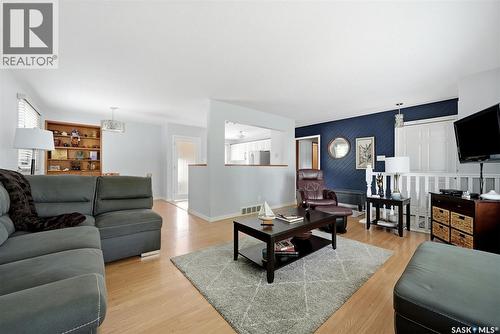 129 Mckee Crescent, Regina, SK 