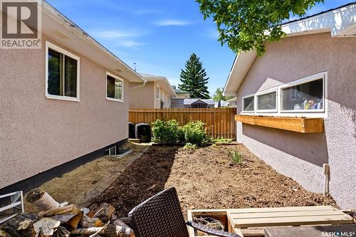 5608 2Nd Avenue N, Regina, SK 