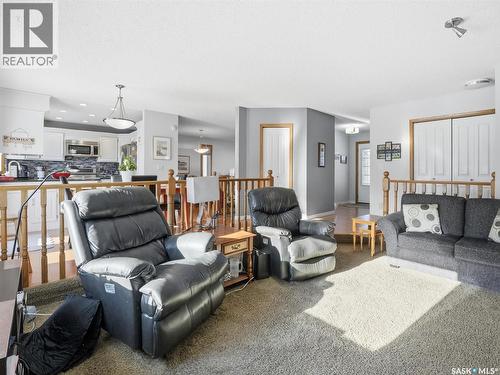 106 Jan Crescent, Saskatoon, SK 